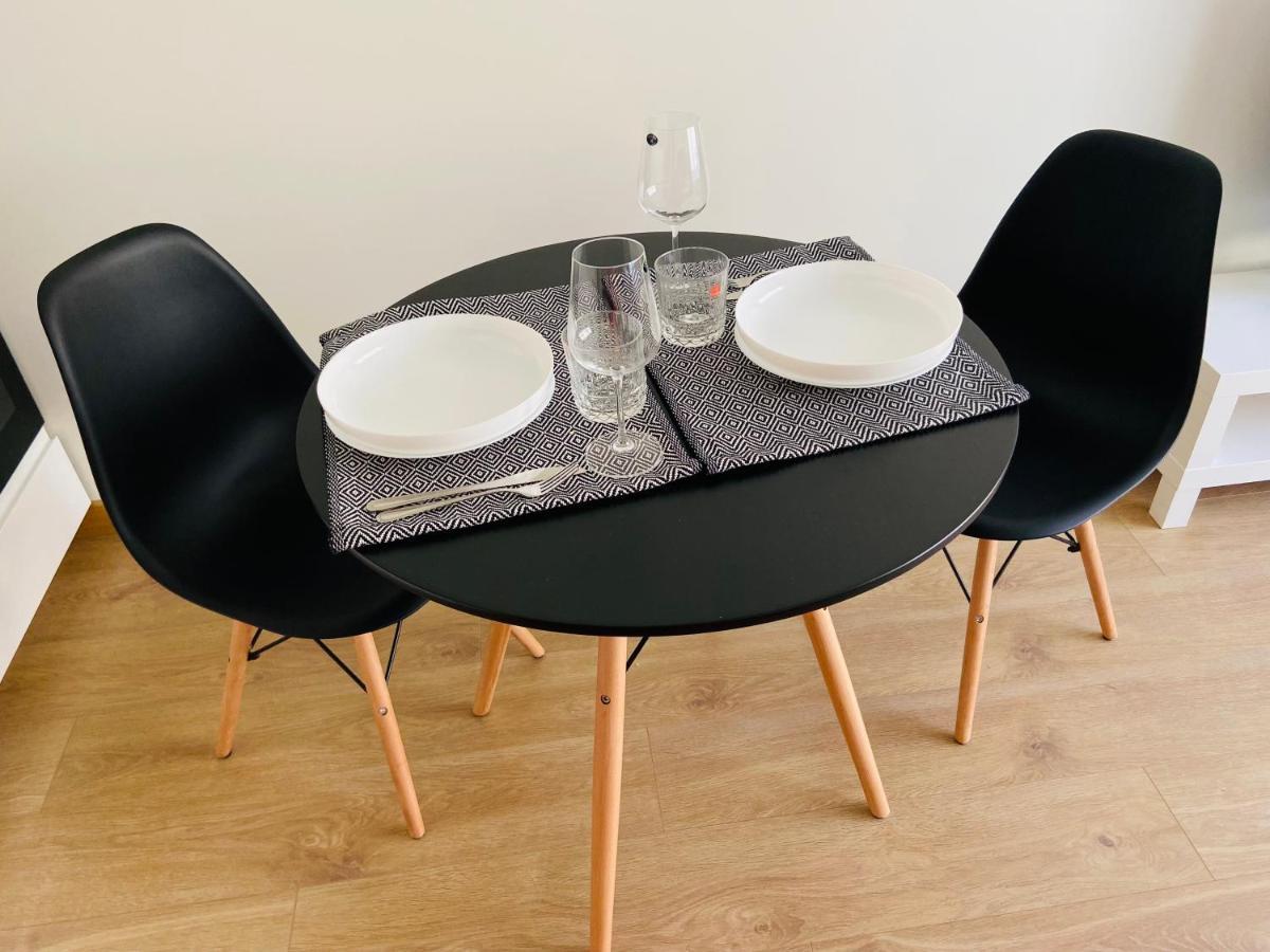 Pearl - New And Cosy Apartment Close To Center Riga Exterior foto